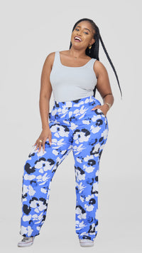 Miriam Palazzo - Blue/White