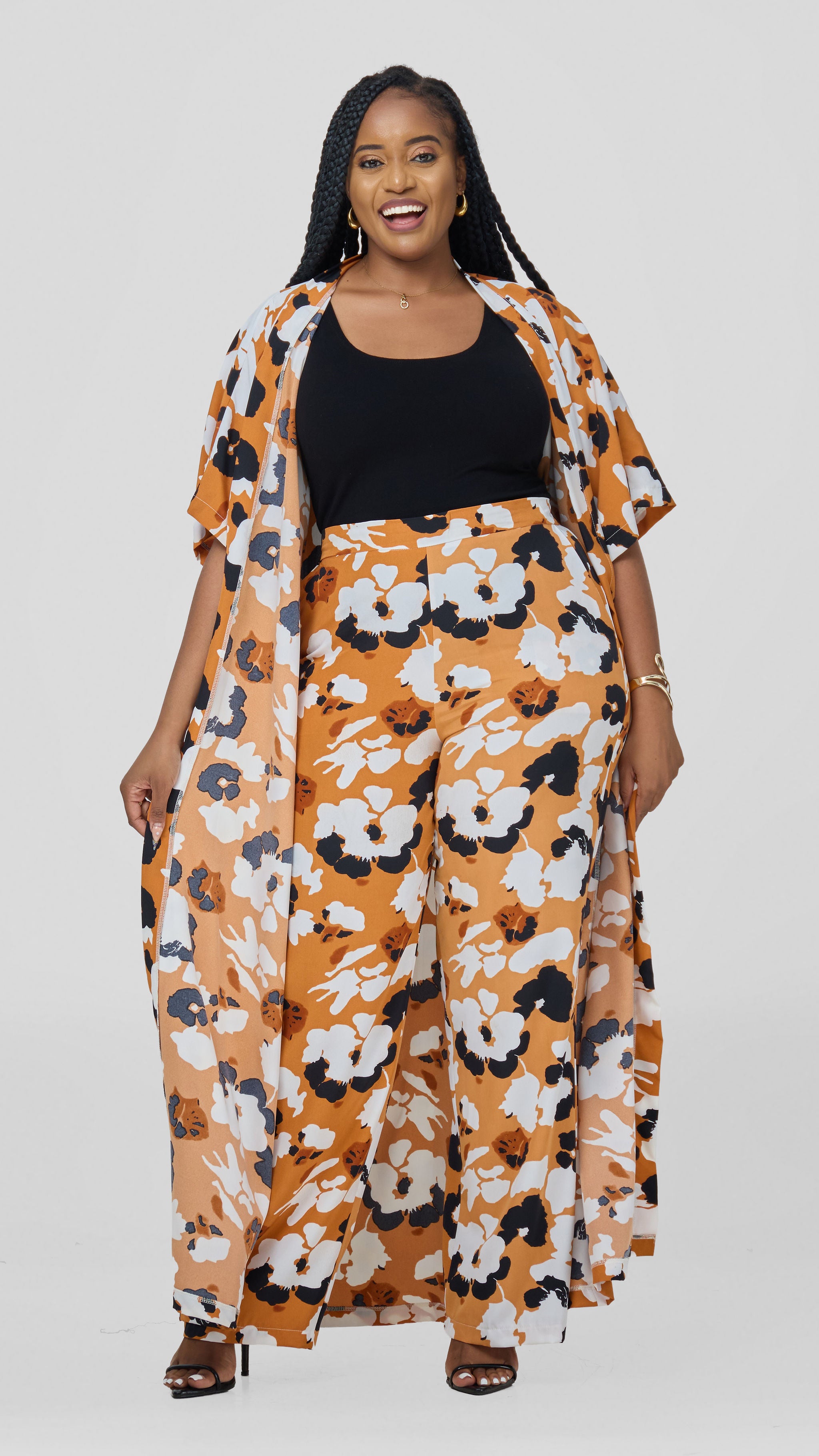 Mirieri Miyare  2pc  set-  Brown/White