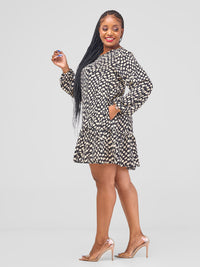 Sia Shift Dress - Black / Cream Polka Dots